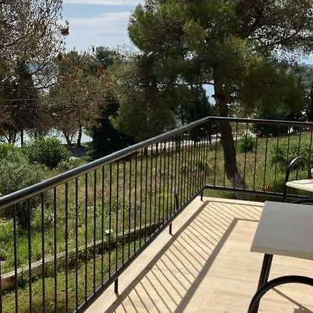 Helen's Place